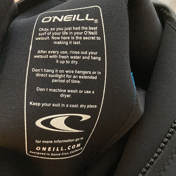 Kids O’Neill Wetsuit - Current Retail price $139.99 - Picture 3 of 9